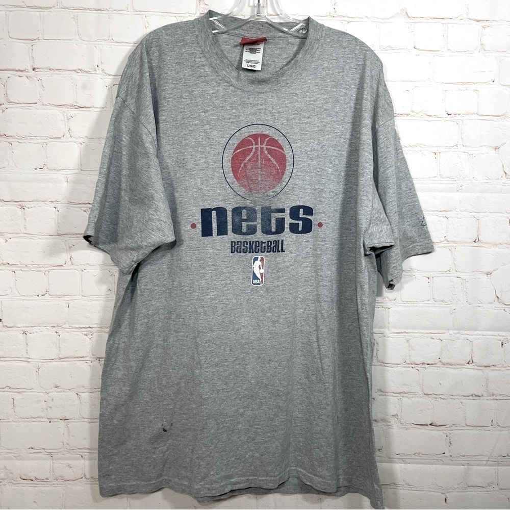 Vintage Reebok New Jersey Nets Short Sleeve T-Shirt Men's Size Large Gray